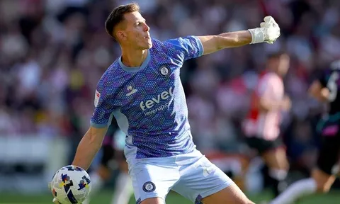 Radek Vitek thăng hoa, Amorim đối diện quyết định lớn cho MU