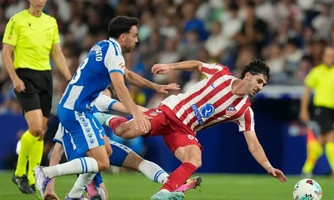 Julian Alvarez vẽ siêu phẩm, Atletico Madrid vẫn sụp đổ khó tin trước Espanyol