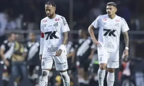 Neymar bật khóc sau thảm bại nặng nề nhất sự nghiệp, HLV Santos bị sa thải
