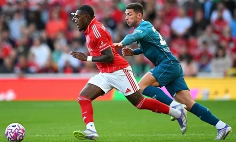 Callum Hudson-Odoi: Món hời 3 triệu bảng của Nottingham Forest