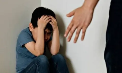 Giận con cũng tuyệt đối không được đánh vào 5 vị trí này: Nguy cơ xuất huyết não, nguy hiểm tính mạng