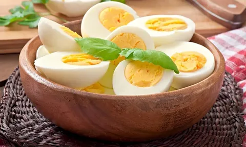 Mỗi ngày một quả trứng luộc: Chuyên gia cảnh báo 3 sai lầm nhiều người đang mắc