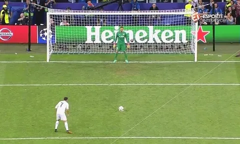 Penalty là gì? Luật đá phạt đền & những sai lầm thường gặp
