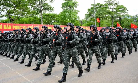 Xem tổng hợp luyện, sơ duyệt, tổng duyệt diễu binh, diễu hành A80: Đứng ở đâu đẹp nhất, ăn gì ngon?