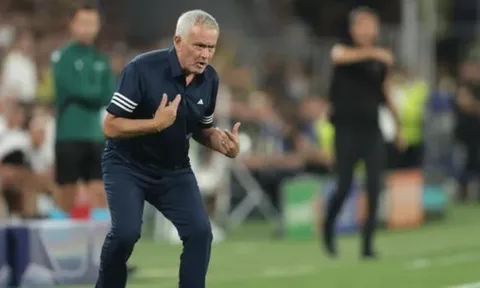 Mourinho: Benfica phòng ngự quá tốt, Fenerbahce không có cơ hội