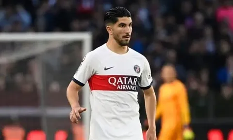 Ajax đàm phán chiêu mộ Carlos Soler từ PSG