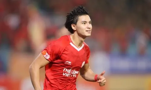 Damian Vũ Thanh An ghi điểm với HLV Kim Sang Sik