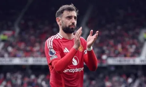 Chuyển nhượng sáng 25/8: Fernandes sẵn sàng rời MU; Tottenham mạnh tay mua sắm