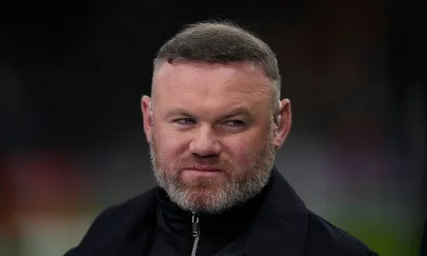 Wayne Rooney: Đội hình MU thiếu ổn định vì cách Amorim dùng người
