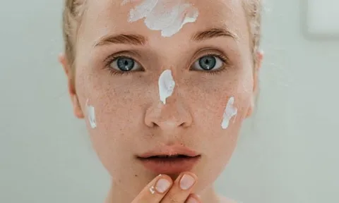 6 lỗi phổ biến khi chọn mỹ phẩm mà nhiều người thường gặp phải