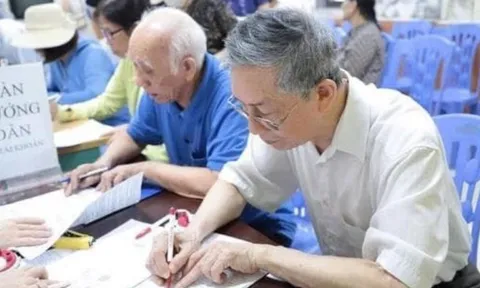 Tin vui: Hai nhóm đối tượng được tăng lương hưu 2025, biết sớm để nhận đủ quyền lợi