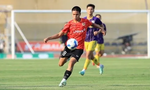 Chung Nguyen Do xúc động chia tay bóng đá Bulgaria