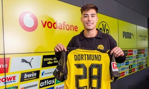 Chính thức! Dortmund mượn thành công Anselmino từ Chelsea