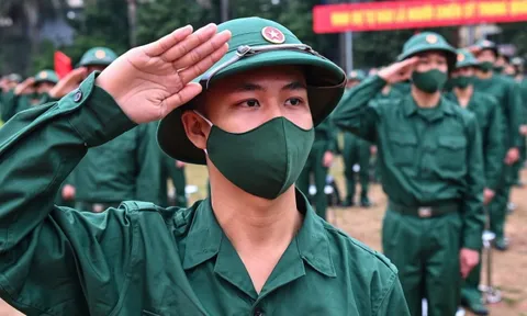Những công dân nào được tạm hoãn gọi nhập ngũ và miễn gọi nhập ngũ?