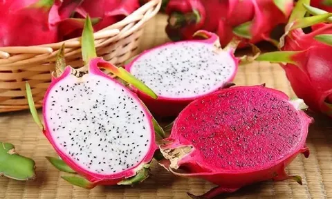 Thanh long là loại trái cây ngon bổ nhưng 5 nhóm người này không nên ăn
