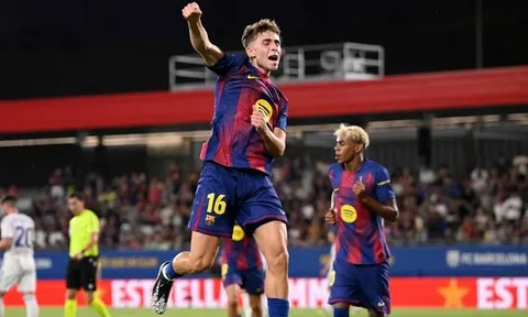 Barcelona đối diện quyết định lớn về tương lai của Fermin Lopez