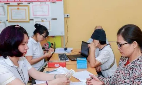 Ai sẽ được nhận chi trả gộp 2 tháng lương hưu, trợ cấp BHXH?