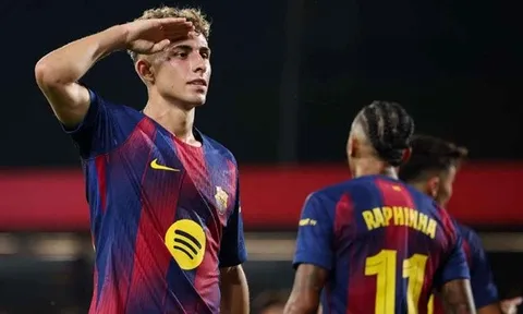Hansi Flick tin Fermin Lopez sẽ ở lại Barcelona