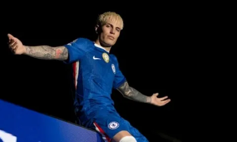 CHÍNH THỨC! Alejandro Garnacho rời MU, cập bến Chelsea