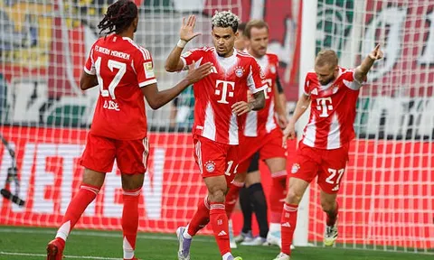 4 dấu ấn ngày Bayern thắng nhọc: "Tuần trăng mật" của Luis Diaz đã kết thúc