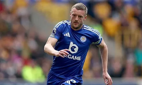 Here we go! Jamie Vardy chuẩn bị tới Serie A chơi bóng, khoác áo Cremonese