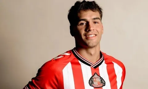 Sunderland sẽ làm gì tiếp theo sau cú "quay xe" của Chelsea?