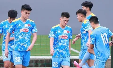 ĐT Việt Nam sẵn sàng đối phó với "quái vật" cao 2m06 từ Nam Định