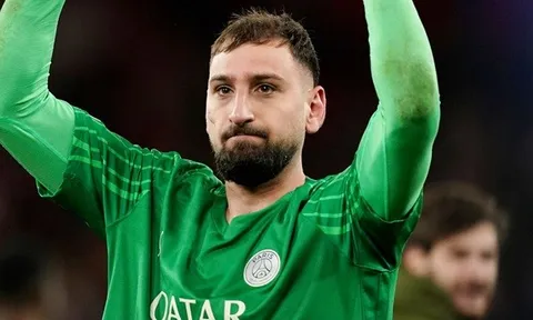 Với Pep, Donnarumma không phù hợp ở Man City