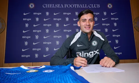 CHÍNH THỨC: Chelsea công bố thương vụ Facundo Buonanotte