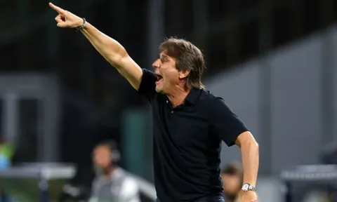 Napoli loại 2 ngôi sao khỏi danh sách dự Champions League