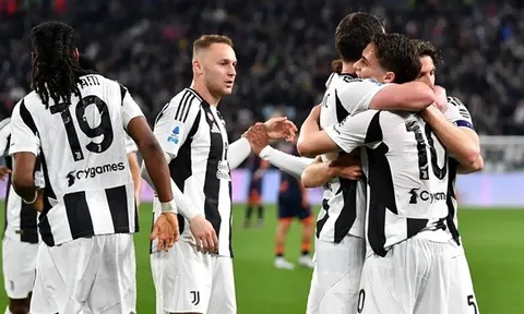 Arsenal và Chelsea cùng bỏ lỡ Kenan Yildiz