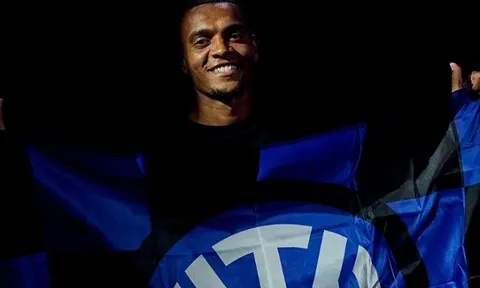 Manuel Akanji lý giải quyết định rời Man City