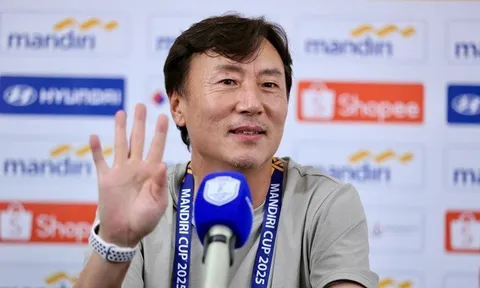 HLV tuyển Lào: "Indonesia đã yếu đi trông thấy"