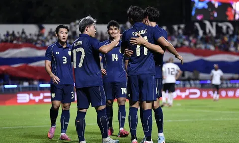 Thắng hủy diệt 3-0, ĐT Thái Lan vẫn bị chỉ trích