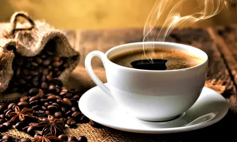 5 sai lầm khi uống cà phê gây hại sức khỏe của bạn