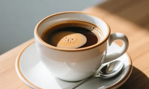 6 cách uống cà phê hại gan, hại tim mạch