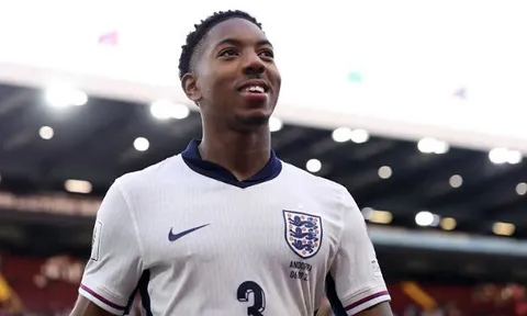 Lewis-Skelly trở về Arsenal sớm hơn dự kiến