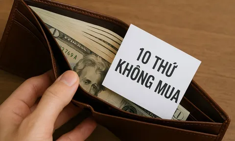 Qua tuổi 40 mới sáng mắt: 10 thói quen ‘ngốn tiền’ âm thầm khiến ví mãi không đầy