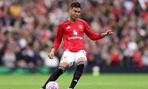HLV Amorim thở phào, Casemiro bất ngờ hội quân sớm trước Derby Manchester