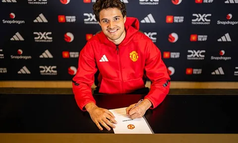 Man Utd đối diện "2 mặt" của Senne Lammens