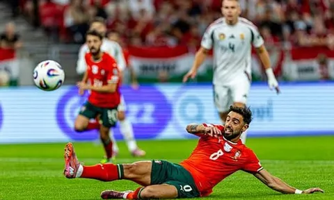 Bruno Fernandes nhạt nhòa: MU sẽ gặp khó ở Derby Manchester?