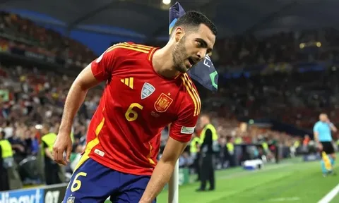 Arsenal nên để Mikel Merino trở lại vị trí tiền đạo?