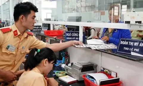 Tin vui: Phí đăng ký xe giảm 30% tại nhiều địa phương, người dân tiết kiệm hàng triệu đồng