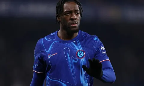 Axel Disasi tiếc nuối khi không thể rời Chelsea trong kỳ chuyển nhượng hè