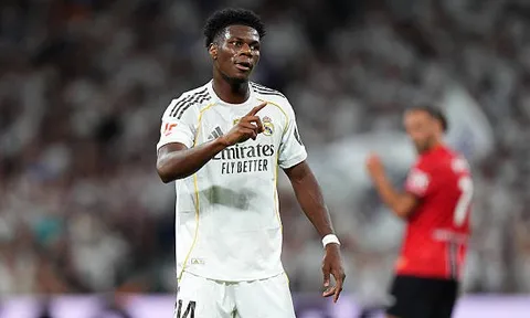 Tchouameni từ chối so sánh Alonso và Ancelotti