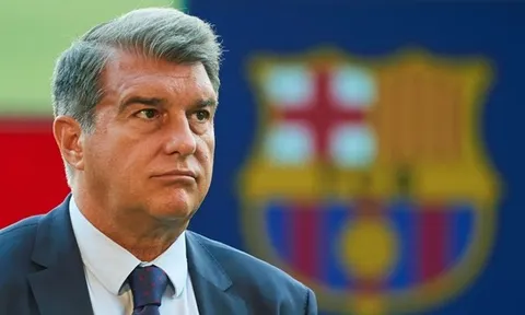 Vết gợn lớn nhất trong nhiệm kỳ của Joan Laporta tại Barcelona