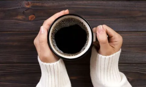 Mỗi ngày 1 cốc cà phê đen: Nghiên cứu 4,6 vạn người hé lộ bí quyết sống lâu