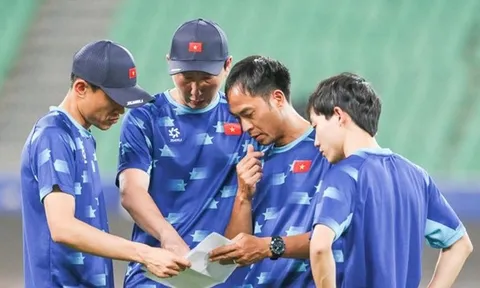Ban huấn luyện đội tuyển Việt Nam đón thêm thành viên