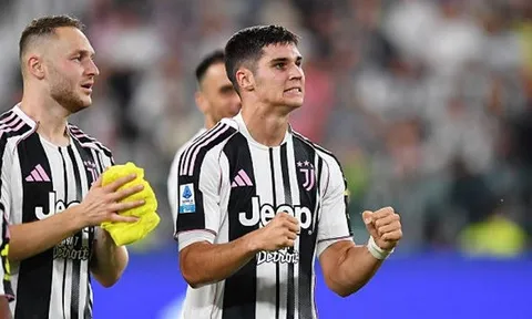 Juventus thắng nghẹt thở 4-3 trước Inter trong Derby d'Italia