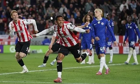 Carvalho nói gì sau bàn gỡ hòa kịch tính cho Brentford trước Chelsea?